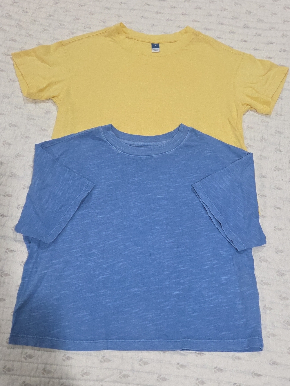2 Pretty, Soft, Summer Tee Shirts,semi Cropped. See Measurements. Good Condition